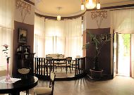 отель Ammende Villa: Красный салон отель Ammende Villa: Красный салон