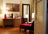 ����� Dom� Hotel: ������� ������ � SUITE