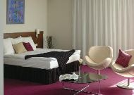��������� Days Hotel: ������ �����