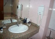 ����� Golden Palas Hotel Yerevan: ������ � ������ Deluxe
