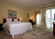 ����� Le Meridien Vilnius: Junior suite.