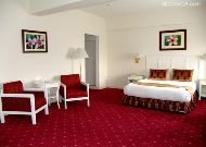 ����� Le grande plaza: ����� Superior