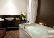отель Meriton Conference & SPA Hotel: Wellness spa- ванна.
