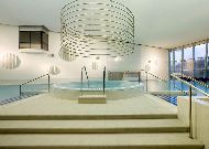 отель Meriton Conference & SPA Hotel: бассейны SPA Центра