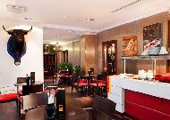 отель Meriton Grand Conference & SPA Hotel: Бар-ресторанTapas отель Meriton Grand Conference & SPA Hotel: Бар-ресторанTapas