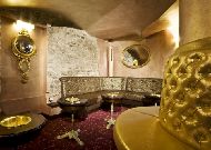 отель Ramada Vilnius: Курительня комната в баре отель Ramada Vilnius: Курительня комната в баре