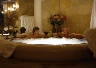 отель Ramada Vilnius: Джакузи в сауне отель Ramada Vilnius: Джакузи в сауне