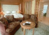 ����� Royal Casino SPA & Hotel Resort: ����� golf