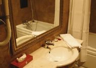 отель Sheki Saray Hotel: Ванная комната отель Sheki Saray Hotel: Ванная комната