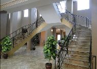 отель Watanchy: Парадная лестница отель Watanchy: Парадная лестница