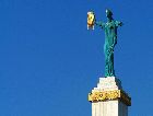 Батуми: Медея с золотым руном. Батуми: Медея с золотым руном.
