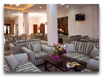 отель Afra: Холл отеля