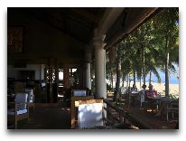 отель Evason Ana Mandara Resort: Бар на пляже