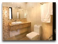 отель Bass Hotel: Ванная комната в номере Junior Suite 