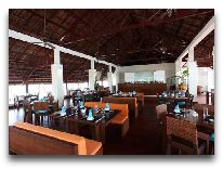 отель Blue Ocean Resort: Ресторан