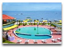 отель Bohemian Resort: Вокруг бассейна