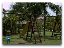 отель Coco Beach Resort: Детская площадка