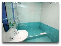 отель Erebuni Hotel: Ванная комната
