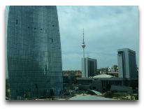 отель Fairmont Baku Flame Towers: Вид из окна