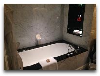 отель Four Seasons: Ванная комната