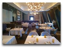 отель Four Seasons: Ресторан Kaspia