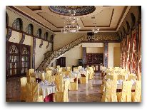 отель Golden Palace Hotel Resort: Банкентный зал