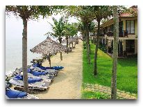 отель Swiss-Belhotel Golden Sand Resort & Spa: Пляж