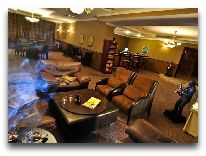 отель Grand Hotel Tien Shan: Сигара клаб 
