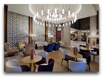 отель Hilton Batumi: Tandila Lobbi CafГ© Bar