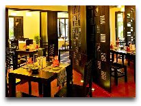 отель Hoi An Historic Hotel: Ресторан