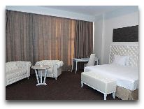  Kecharis Hotel:  Royal Suite