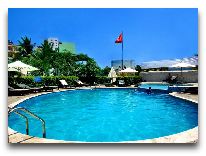 отель Light Hotel & Resort Nha Trang: Бассейн