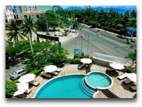 отель Light Hotel & Resort Nha Trang: Бассейн