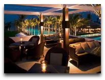 отель Nam Hai Resort Hotel: Бар