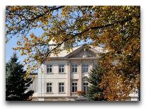 отель Pałac Brunów: Осень