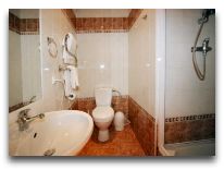 отель Palangos Daile: Ванная Комната в номере с кухней