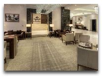 отель Qafqaz Baku City Hotel: Лобби