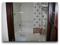 отель Rahnamo: Ванная в номере 