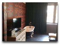 отель Rooms Tbilisi: Signature King Room