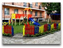 отель Royal Hotels and SPA Resorts Cezar: Детская площадка