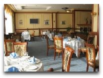 отель Serdar: Ресторан