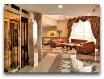 отель Sheki Palace Hotel: Холл 