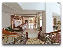 отель Tan Son Nhat Saigon Hotel: Холл отеля
