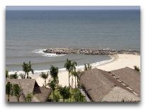 отель The Cliff Resort & Residences: Пляж