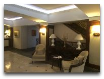 отель Tiflis Palace: Холл