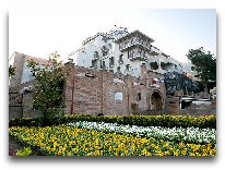 отель Tiflis Palace: Фасад