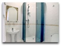 отель Универсал: Ванная комната