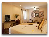 отель Vinh Hung Riverside Resort & Spa Hotel: Superior Garden view room