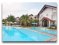 отель White Sand Doclet Beach Resort & Spa: Бассейн