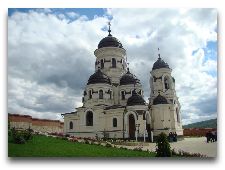 Достопримечательности Молдавии: Монастырь Кэприяна